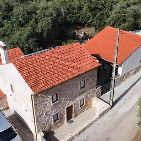 Gospodarstwo agroturystyczne Quinta Do Carvalho Cerquinho Louriceiras de Baixo