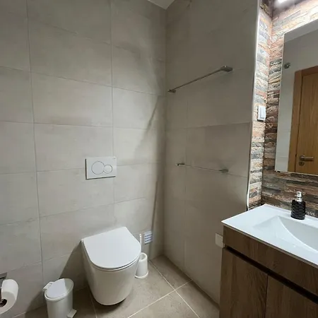 Agroturismo Quinta Do Carvalho Cerquinho *