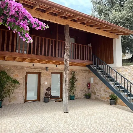 Quinta Do Carvalho Cerquinho Séjour à la ferme
