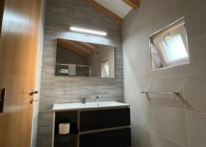 Quinta Do Carvalho Cerquinho * Louriceiras de Baixo