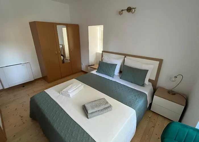 Vakantieboerderij Quinta Do Carvalho Cerquinho Louriceiras de Baixo